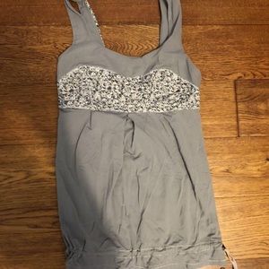 Lululemon tank top